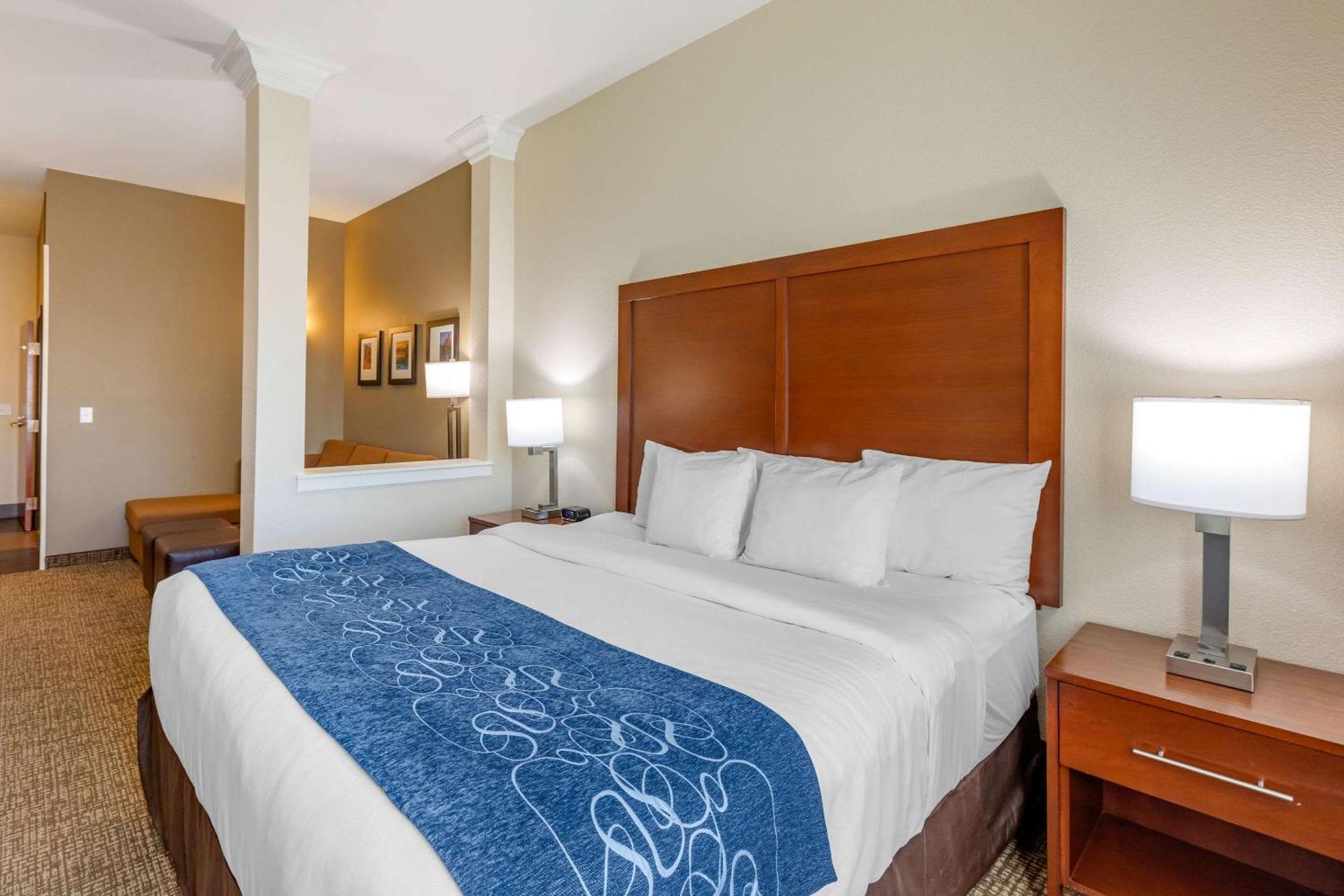 Comfort Suites Near Denver Downtown Extérieur photo