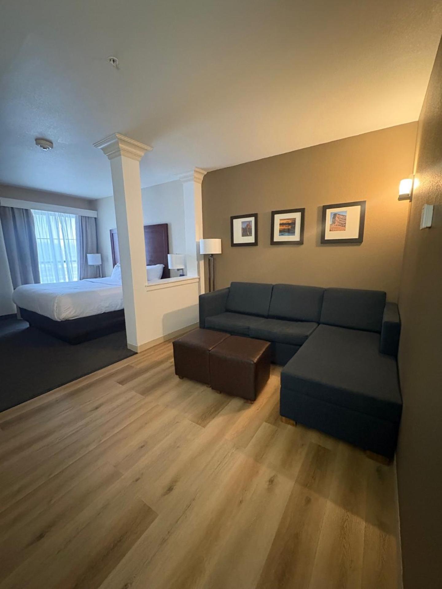 Comfort Suites Near Denver Downtown Extérieur photo